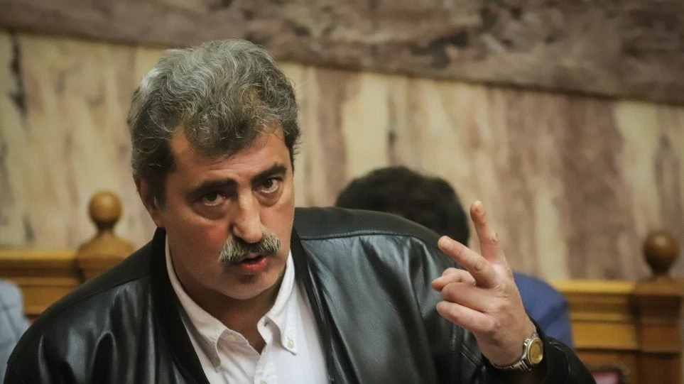 Ο Πολάκης «συμβουλεύει» τον Μακρόν: Δεν φτάνουν τα 100 ευρώ!